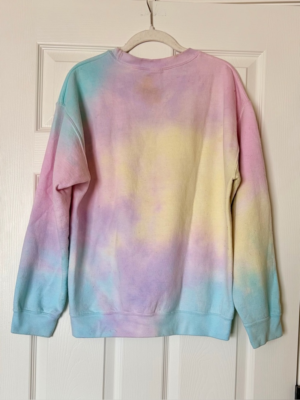 Taylor Swift Lover Era ME! Crewneck Sweatshirt — Size Medium - Picture 4 of 6